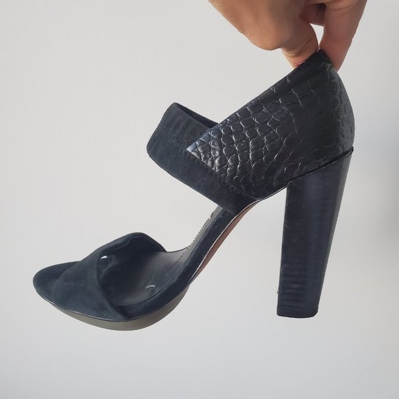 BCBGMaxAzria Black Leather & Suede Heels - Picture 4 of 6